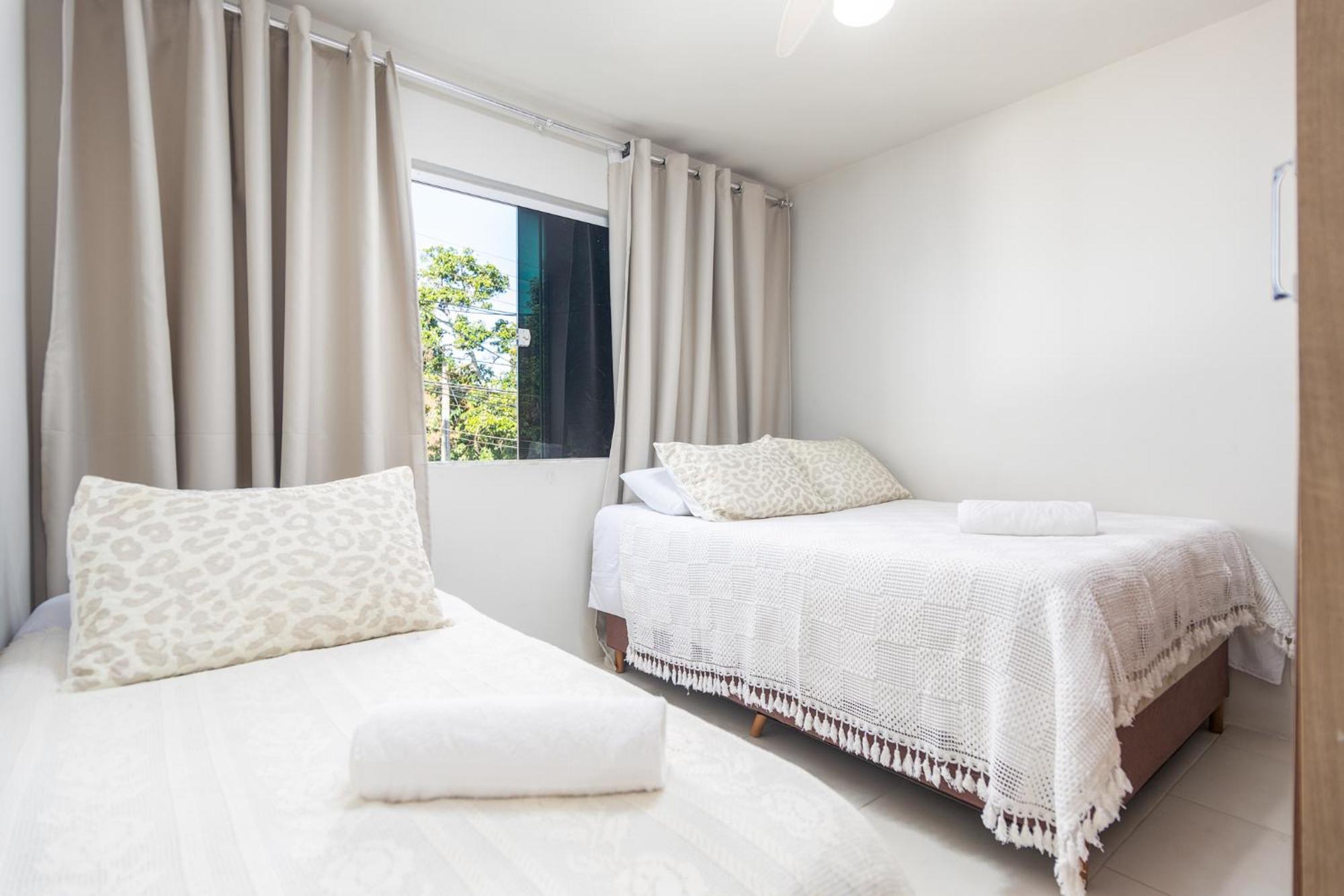 Refugio Tropical Casa De Praia Com Piscina Aquecida E 4 Suites E Garagem 3 Carros, 800 Mtrs Da Praia Internet 700 Mbps, Condominio Privado Com Pista De Skate , Quadra De Futevolei , Campos E Quadras De Futebol! Cabo Frio Exterior photo